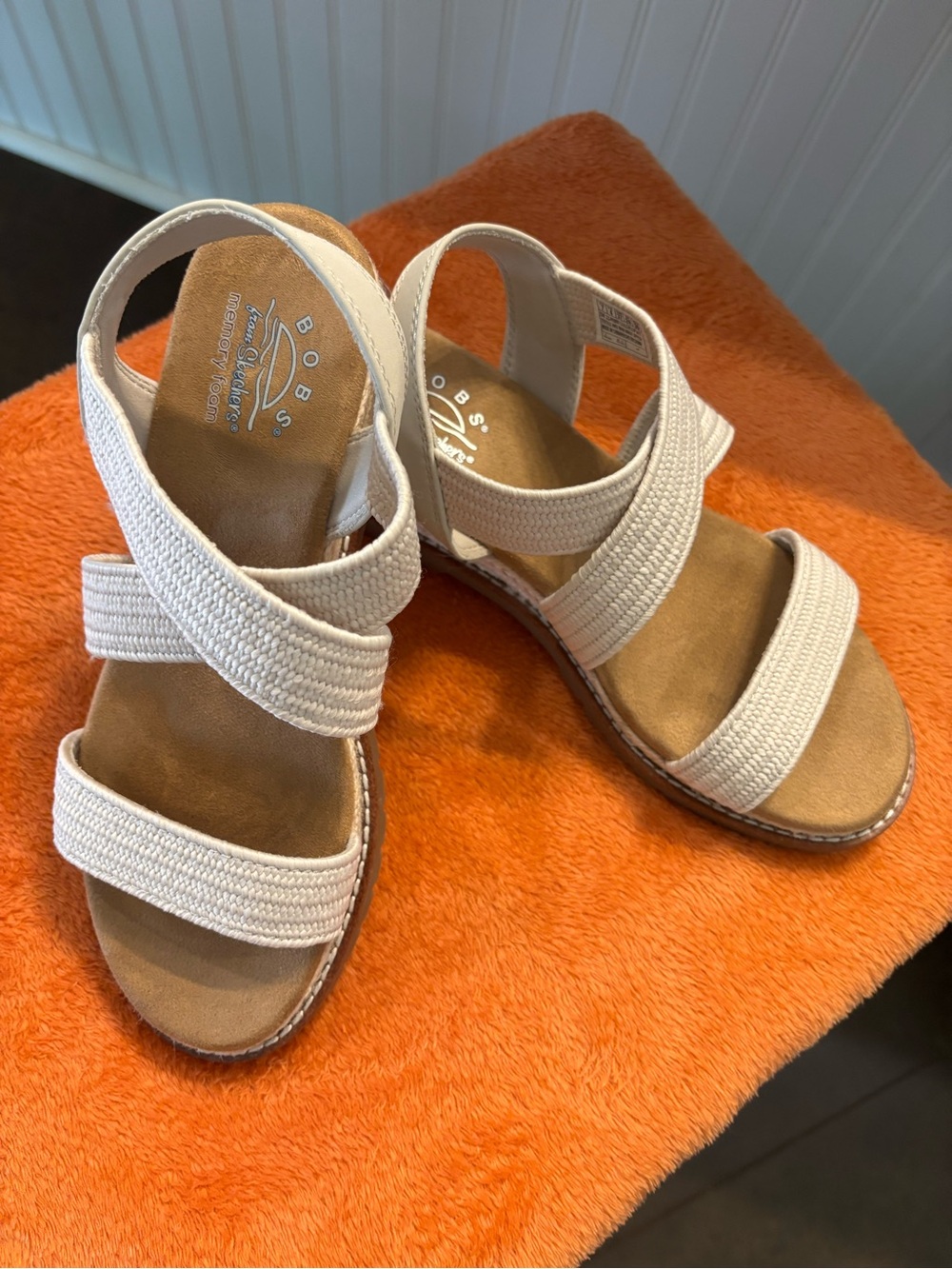Women's Cream Elastic-Strap Comfort Sandals